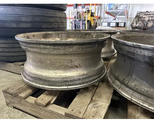 HUB PILOT 8.5x22.5 Wheel