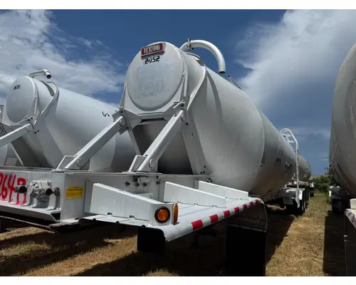 Trailer HEIL TANKER Crj Heavy Trucks And Parts