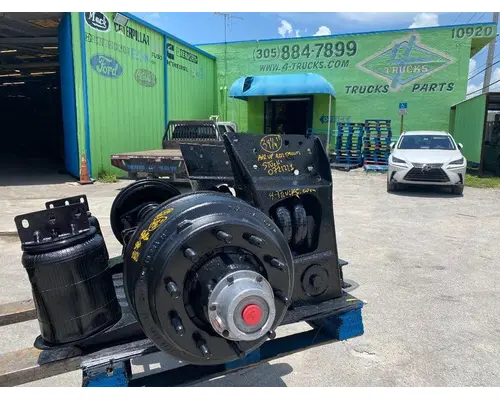 Hendrickson AIR UP AIR DOWN Tag Axle