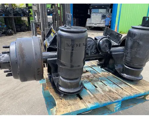 Hendrickson AIR UP AIR DOWN Tag Axle