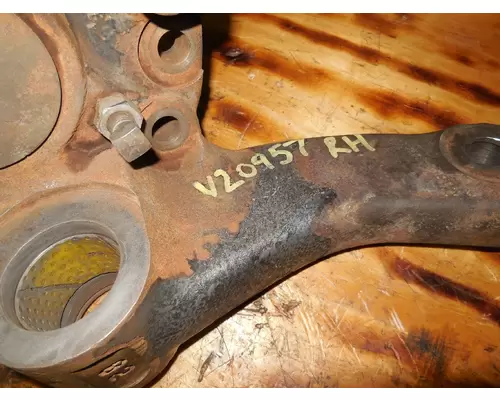 Spindle / Knuckle, Front HENDRICKSON COLUMBIA Michigan Truck Parts