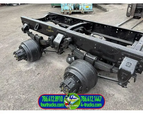 Hendrickson E4-400 Cutoff Assembly (Complete With Axles)