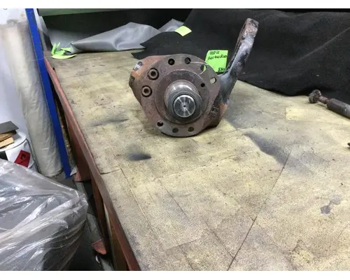 Hendrickson H-MODEL Spindle  Knuckle, Front