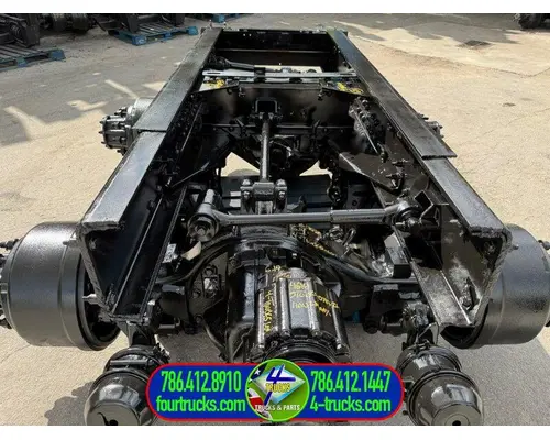 Hendrickson HAULMAAX Cutoff Assembly (Complete With Axles)