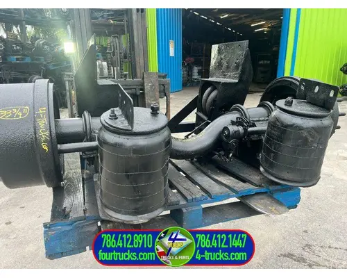 Hendrickson HLM-2 Tag Axle