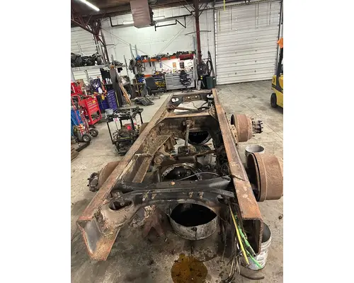 Cutoff Assembly (Housings & Suspension Only) HENDRICKSON HN400 High Mountain Horsepower