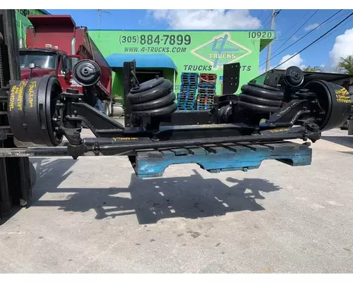 Tag Axle Hendrickson LIFT AXLE 4-trucks Enterprises LLC