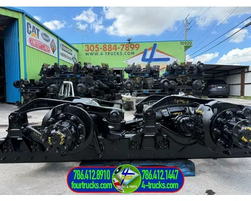 Hendrickson PRIMAAX EX Cutoff Assembly (Complete With Axles)