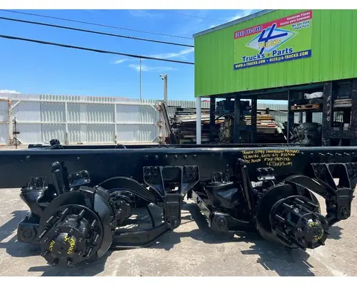 Hendrickson PRIMAAX Cutoff Assembly (Complete With Axles)