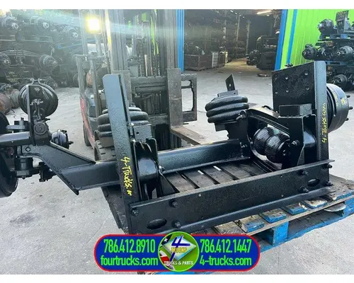 Hendrickson STEERABLE LIFT AXLE Tag Axle