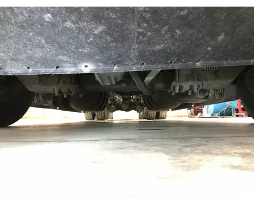 Hendrickson STK123 Axle Assembly, Front (unused)