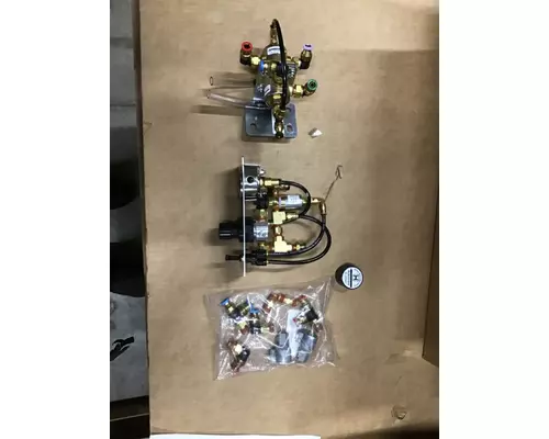 Tag Axle HENDRICKSON STEER LKQ KC Truck Parts - Inland Empire