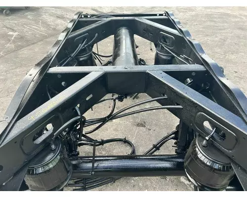 Hendrickson VANTRAAX Cutoff Assembly (Complete With Axles)