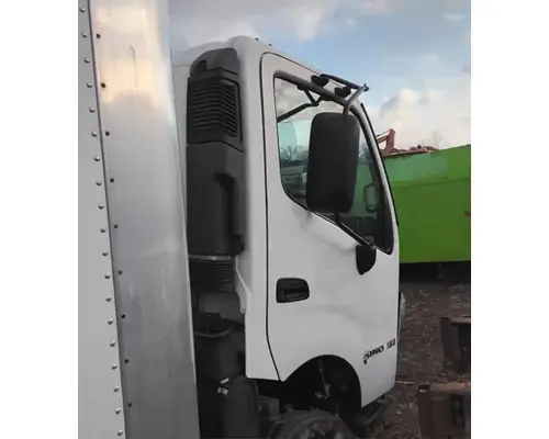 Hino 155 Cab