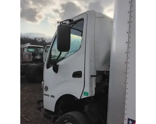 Hino 155 Cab