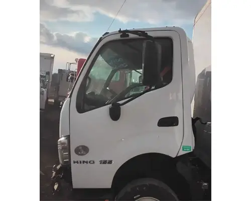 Hino 155 Cab