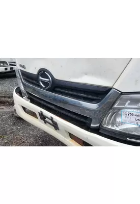 Hino 155 Grille