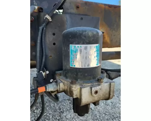 Hino 185 Air Drier