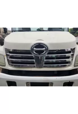 Hino 185 Grille