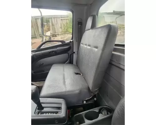 Hino 185 Seat, Front