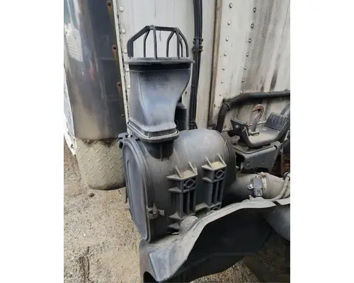 Hino 195 Air Cleaner