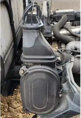 Hino 195 Air Cleaner