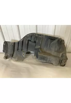 Hino 195 Fender, Inner