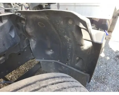 Hino 195 Fender Extension