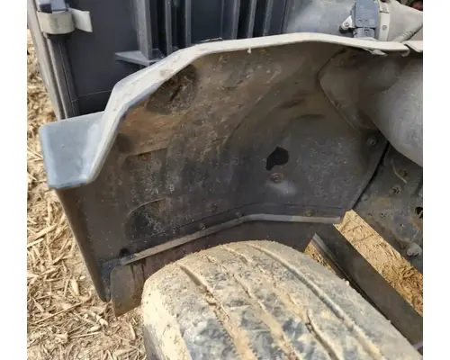 Hino 195 Fender Extension