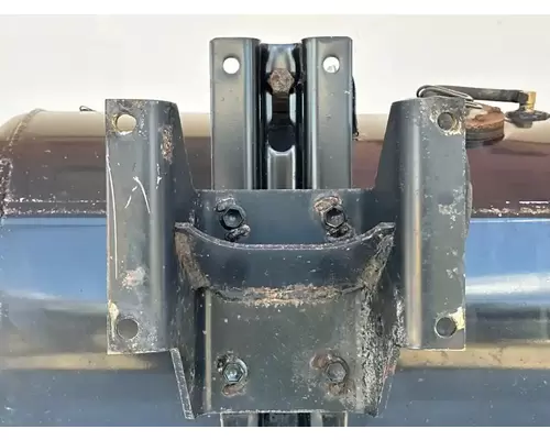 Hino 195 Fuel Tank