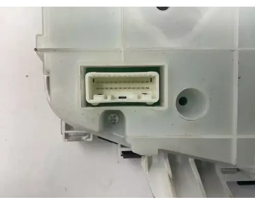 Hino 195 Instrument Cluster