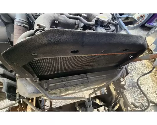 Hino 195 Intercooler