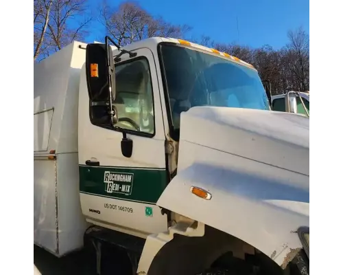 Hino 238 Cab