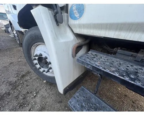 Fender Extension HINO 238 DTI Trucks