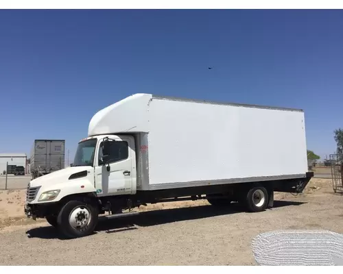 Complete Vehicle HINO 238 American Truck Salvage