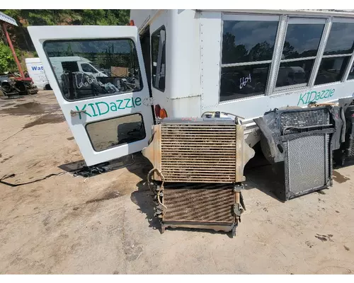 Air Conditioner Condenser HINO 268 Crest Truck Parts