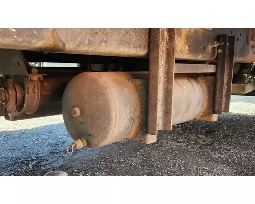 Hino 268 Air Tank