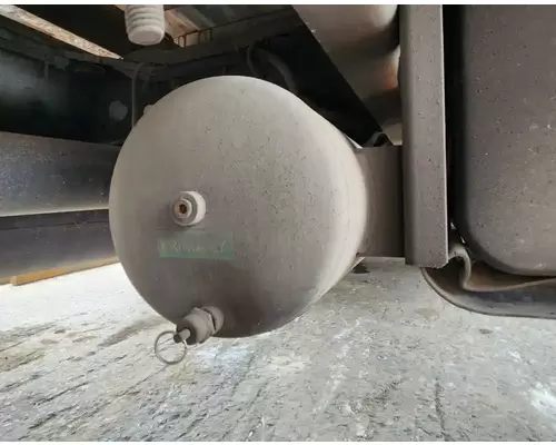 Hino 268 Air Tank