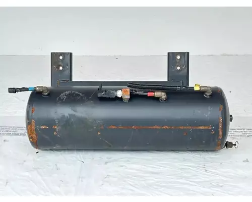 Hino 268 Air Tank