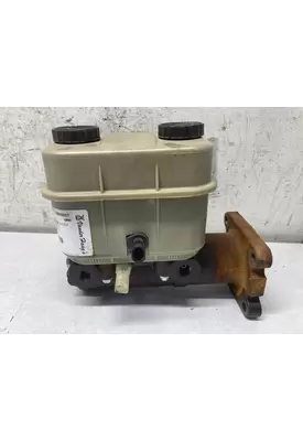 Hino 268 Brake Master Cylinder