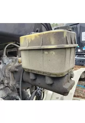 Hino 268 Brake Master Cylinder