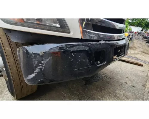 Hino 268 Bumper Assembly, Front