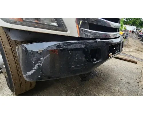 Bumper Assembly, Front Hino 268 Complete Recycling Group LLC