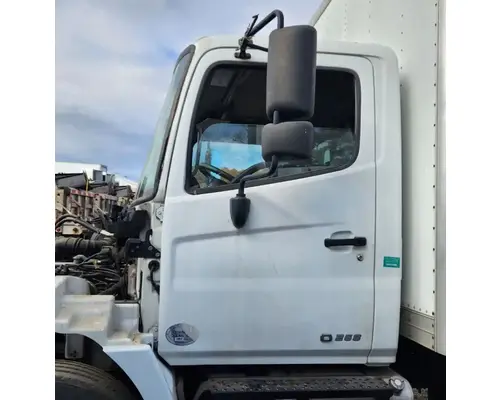 Cab Hino 268 Complete Recycling Group LLC