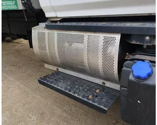 DPF (Diesel Particulate Filter) Hino 268 Complete Recycling Group LLC