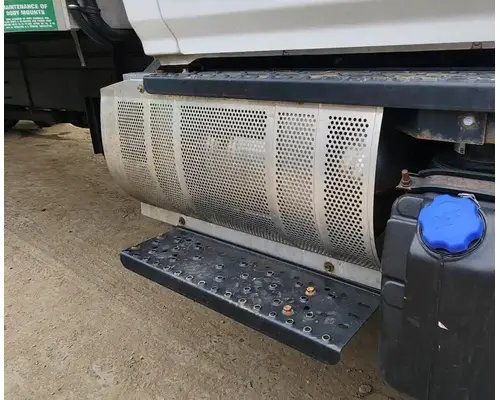 DPF (Diesel Particulate Filter) Hino 268 Complete Recycling Group LLC