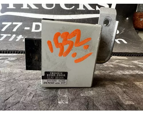 Electrical Parts, Misc. HINO 268 DTI Trucks