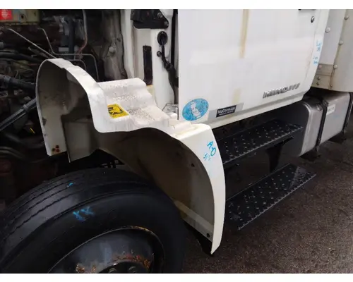 Fender Extension HINO 268 LKQ Heavy Truck - Goodys