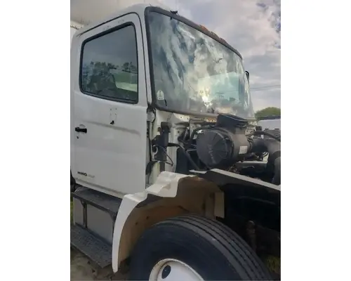 Hino 268 Fender Extension