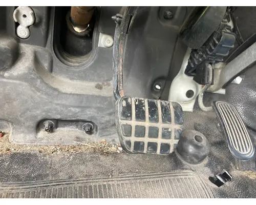 Hino 268 Foot Control Pedal (all floor pedals)